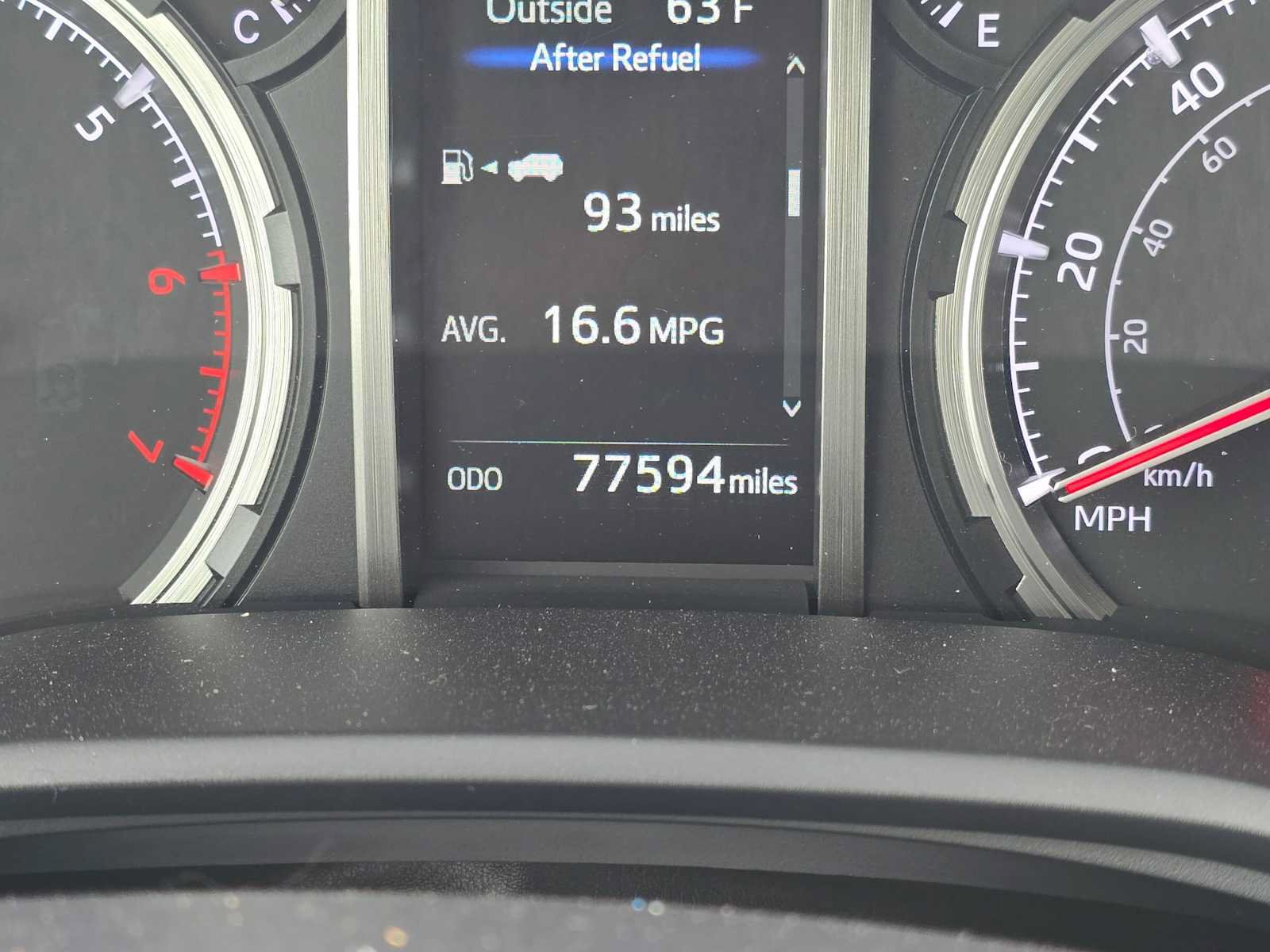 Used 2022 Toyota 4Runner TRD Off-Road Premium AWD/4WD image 32