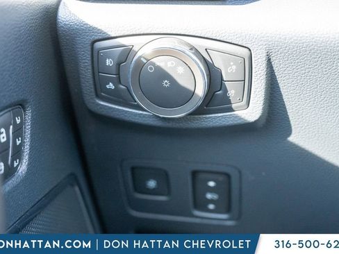 Used 2022 Ford F250 Platinum w/ FX4 Off-Road Package image 19