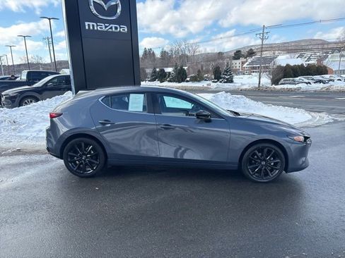 Used 2023 MAZDA MAZDA3 s image 9