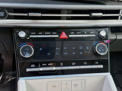 Certified 2026 Hyundai Santa Fe SEL FWD image 15