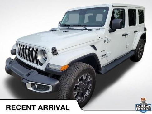 Used 2024 Jeep Wrangler Unlimited Sahara w/ Technology Group AWD/4WD image 1