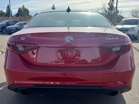 Used 2023 Alfa Romeo Giulia Sprint image 5