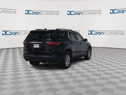 Used 2022 Chevrolet Traverse LT AWD/4WD image 8