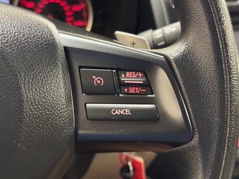 Used 2013 Subaru Crosstrek 2.0i Premium AWD/4WD image 21