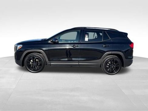 Certified 2021 GMC Terrain SLT w/ Elevation Edition image 2