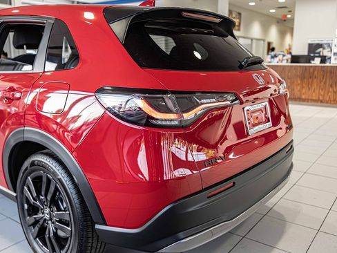 Used 2026 Honda HR-V Sport image 15