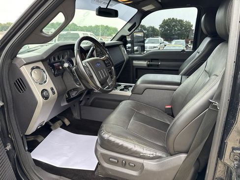 Used 2015 Ford F350 Lariat w/ Lariat Interior Package AWD/4WD image 21