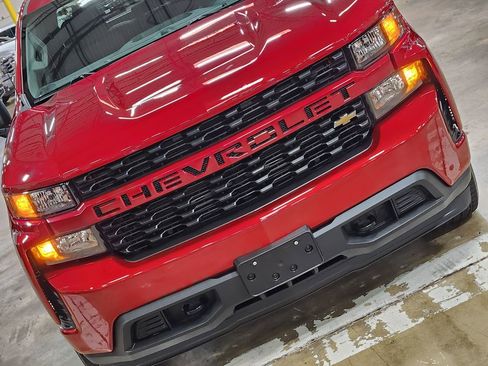 Used 2022 Chevrolet Silverado 1500 Custom RWD image 19