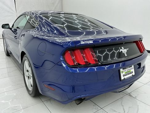 Used 2016 Ford Mustang Coupe RWD image 8
