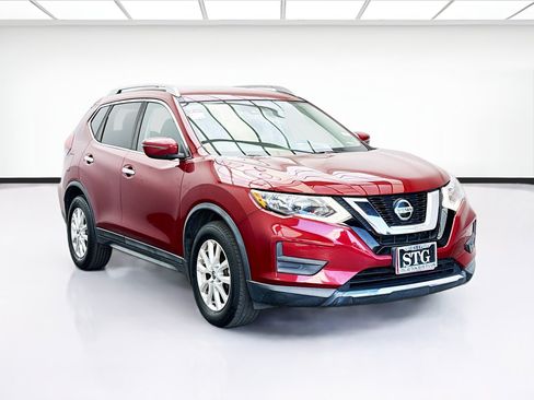 Used 2019 Nissan Rogue SV FWD image 3