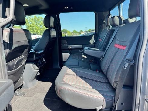Used 2022 Ford F150 Lariat w/ Equipment Group 502A High AWD/4WD image 50