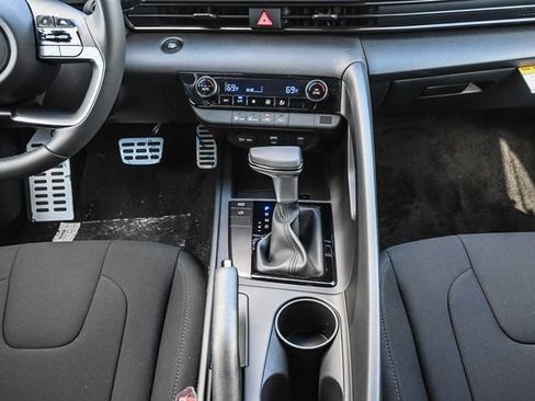 Certified 2026 Hyundai Elantra Sport FWD image 18
