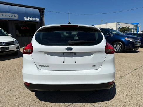 Used 2017 Ford Focus SE FWD image 8