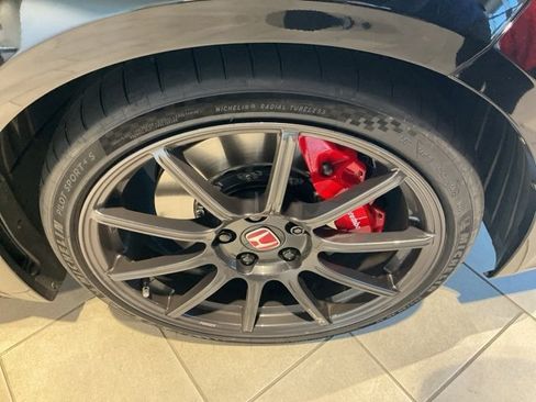 Used 2023 Honda Civic Type R image 30