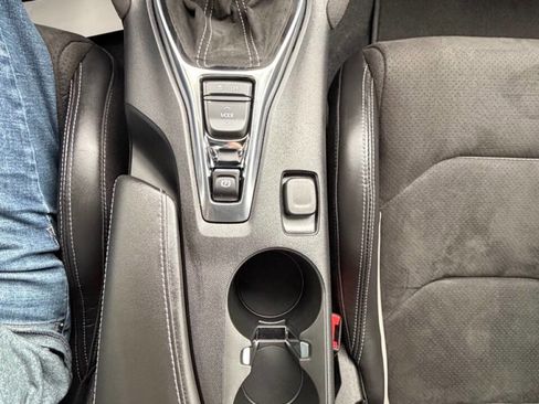 Used 2020 Chevrolet Camaro SS RWD image 23