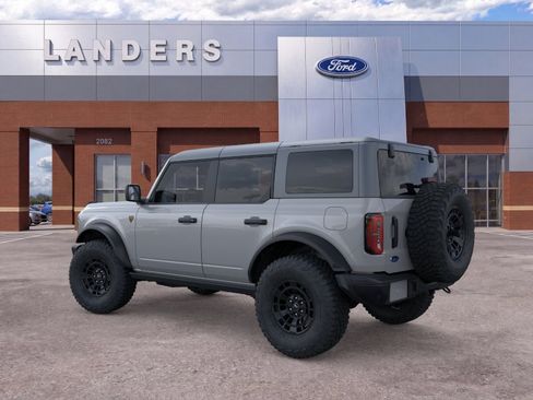 New 2026 Ford Bronco Badlands AWD/4WD image 4