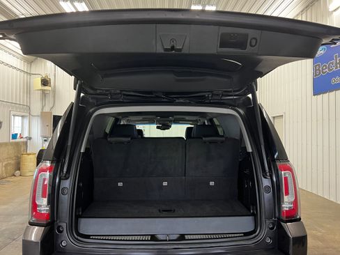 Used 2015 GMC Yukon Denali w/ Touring Package image 15