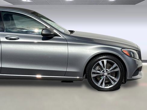 Used 2015 Mercedes-Benz C 300 4MATIC Sedan image 34