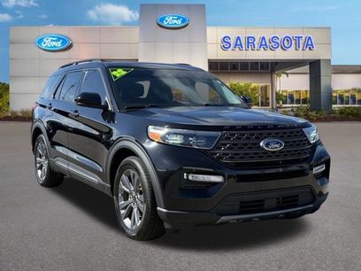 Certified 2022 Ford Explorer XLT w/ Equipment Group 202A