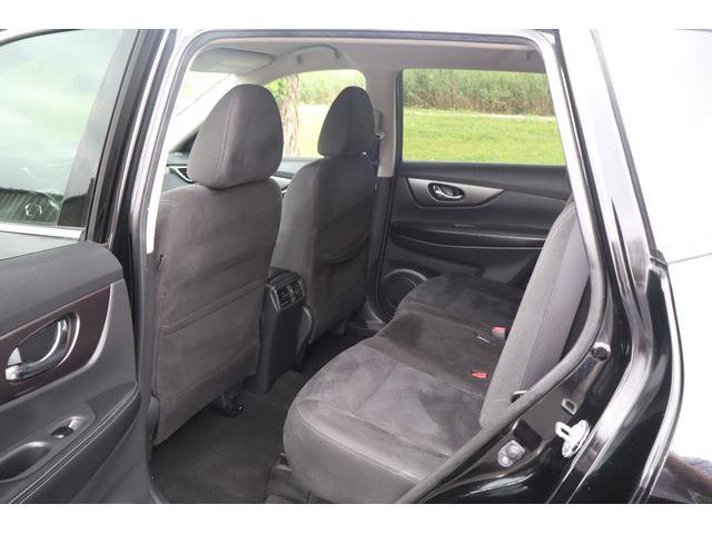 Used 2015 Nissan Rogue SV AWD/4WD image 8