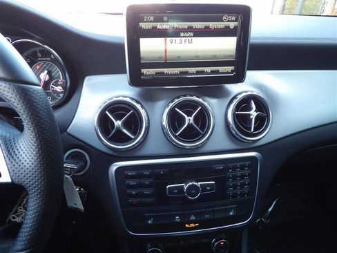 Used 2015 Mercedes-Benz GLA 45 AMG 4MATIC image 18