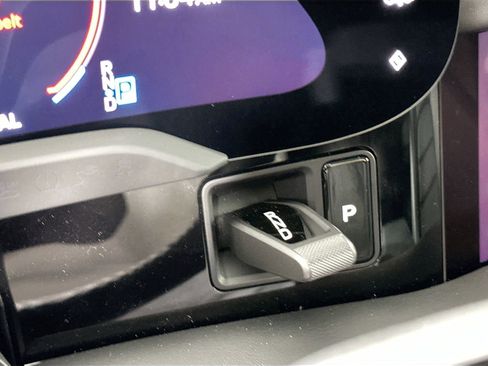 Certified 2025 Porsche Taycan image 11