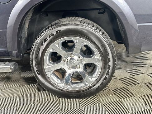 Used 2017 RAM 1500 Laramie w/ Convenience Group image 34