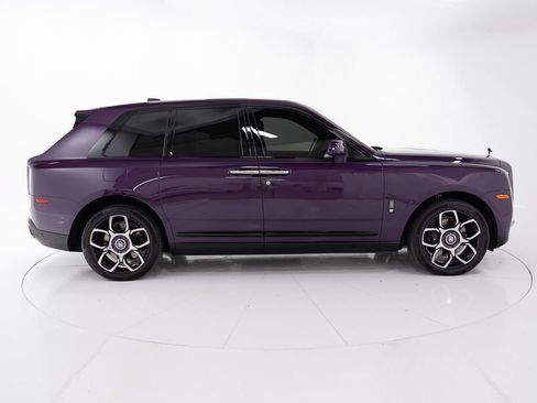 Certified 2022 Rolls-Royce Cullinan Black Badge w/ Dark Exterior Package AWD/4WD image 6