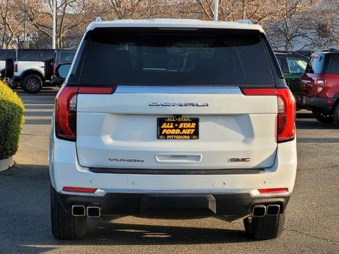 Used 2025 GMC Yukon Denali image 5