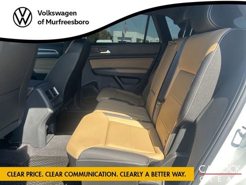 Certified 2023 Volkswagen Atlas Cross Sport SE FWD image 25