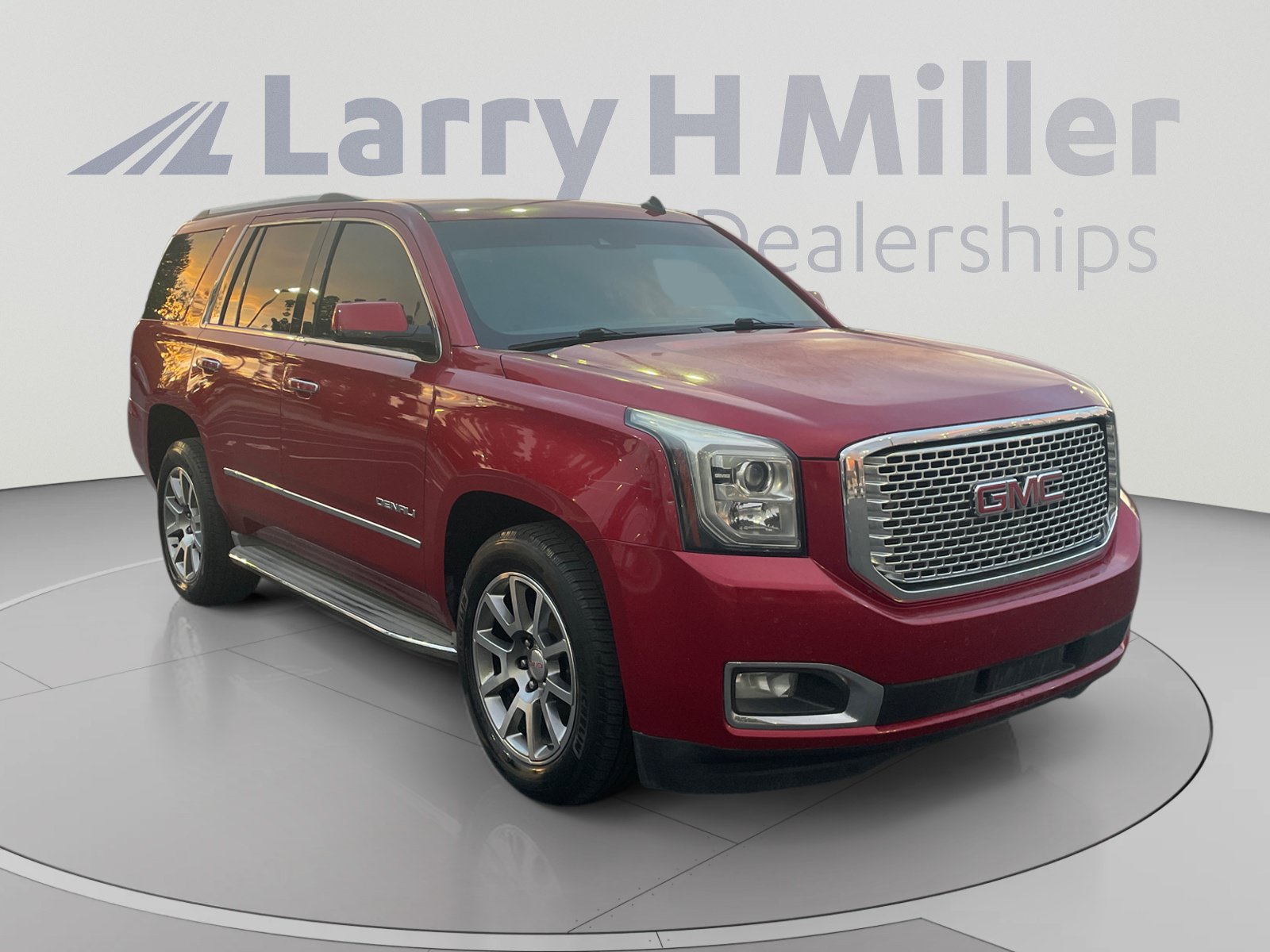 Used 2015 GMC Yukon Denali AWD/4WD image 7