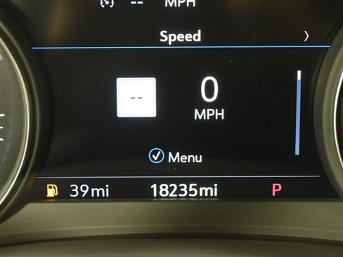 Used 2025 Cadillac XT5 Sportv w/ Technology Package AWD/4WD image 26