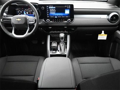 New 2026 Chevrolet Colorado LT image 22