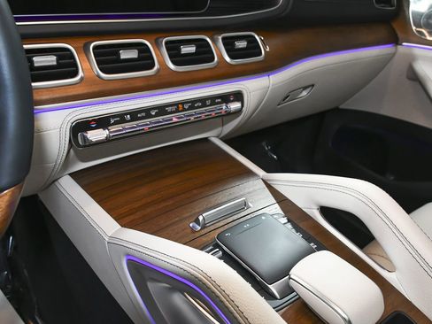 Used 2022 Mercedes-Benz GLE 450 4MATIC image 48