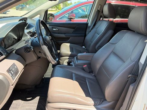 Used 2016 Honda Odyssey EX-L image 4
