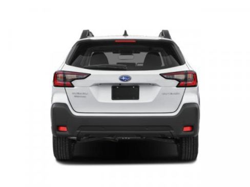 Used 2025 Subaru Outback Premium image 8