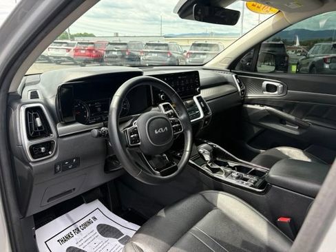 Used 2022 Kia Sorento SX FWD image 3
