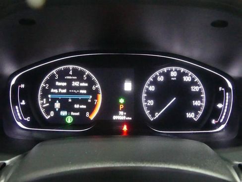 Used 2018 Honda Accord Sport image 31