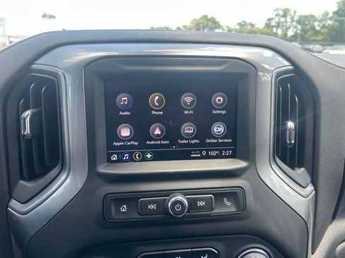 Used 2024 Chevrolet Silverado 1500 Custom RWD image 9