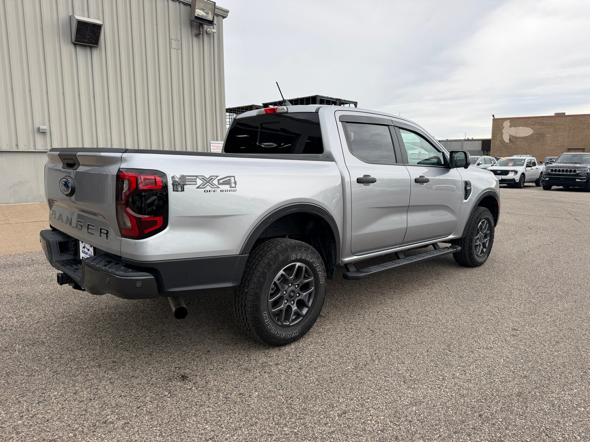 Used 2024 Ford Ranger XLT w/ Technology Package AWD/4WD image 4