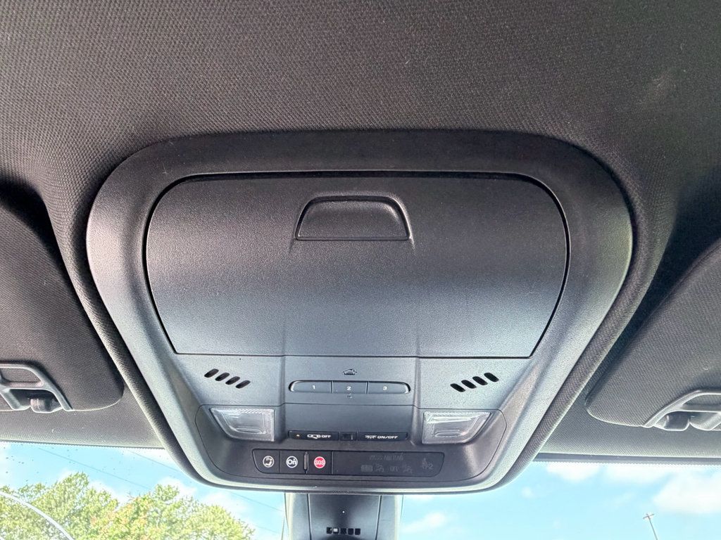 Used 2023 Cadillac XT5 Luxury FWD image 15