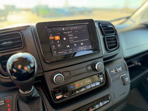 Used 2022 RAM ProMaster 2500 image 14