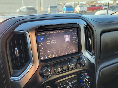 Used 2023 Chevrolet Silverado 2500 LTZ w/ LTZ Convenience Package image 25