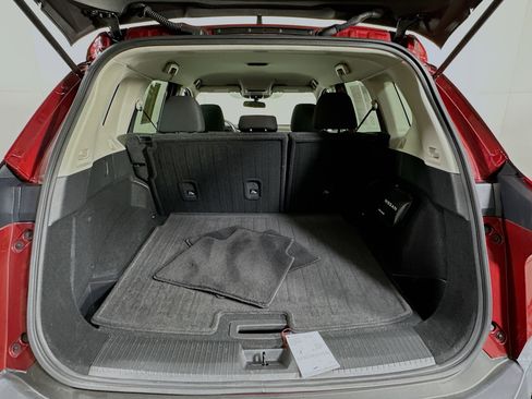 Used 2023 Nissan Rogue S image 26