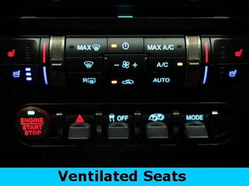 Used 2022 Ford Mustang Shelby GT500 w/ Technology Package image 36