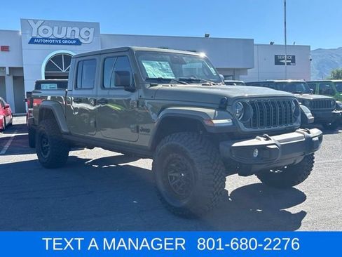 New 2026 Jeep Gladiator Sport AWD/4WD image 2