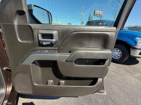 Used 2019 Chevrolet Silverado 1500 LT w/ All Star Edition image 23