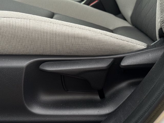 Used 2024 Toyota Corolla LE FWD image 27