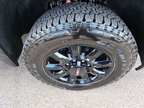 Used 2021 GMC Sierra 2500 AT4 w/ Gooseneck/5TH Wheel Package image 10