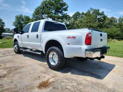 Used 2008 Ford F350 Lariat image 2